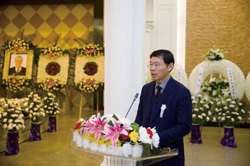 ˵��: http://news.dlut.edu.cn/__local/5/05/34/18AB86807977B2F515E9A7C47F1_22D3AB87_437DD.jpg